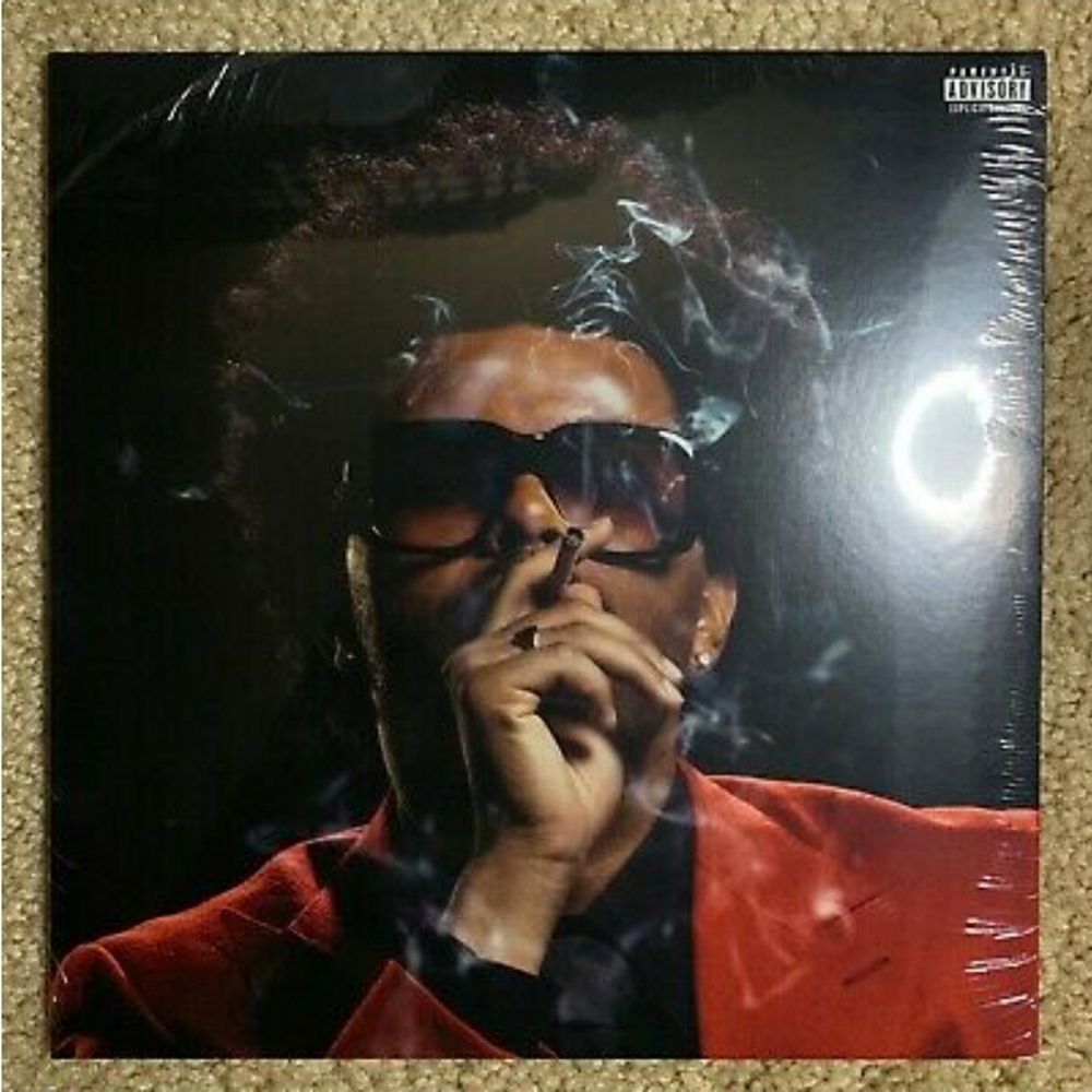 The Weeknd LP Vinyl Record
COLLECTOR'S EDITION